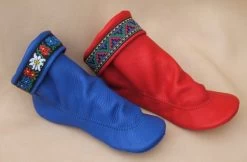 Women’s Deerskin Moccasin Teepee Boots