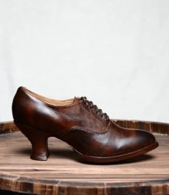 Janet Teak Leather Shoes Old West Victorian Style 9 Janet Teak Leather Shoes Old West Victorian Style -WildWestFashionFinds oak20tree20fams20Janet20shoes20teak20rustic 04
