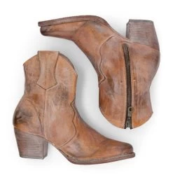 Baila Short Boots Tan Rustic With Side Zipper 6 Baila Short Boots Tan Rustic With Side Zipper -WildWestFashionFinds oak20tree20farms20Baila20short20boots20tan 03