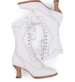 Jasmine Wedding Boots Nectar Rustic Old West Lace Up -WildWestFashionFinds oak20tree20farms20Jasmine20tall20boots20nectar20rustic 03